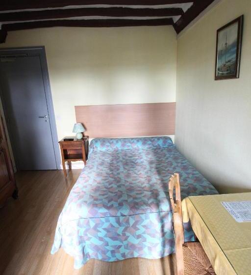 스탠다드 룸 공동 욕실, Auberge Normande