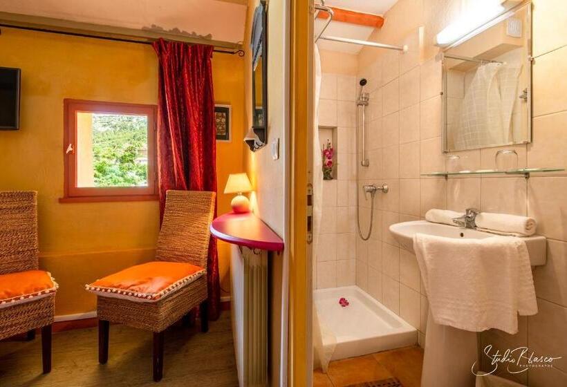 スタンダードルーム, Le Relais Des Dentelles