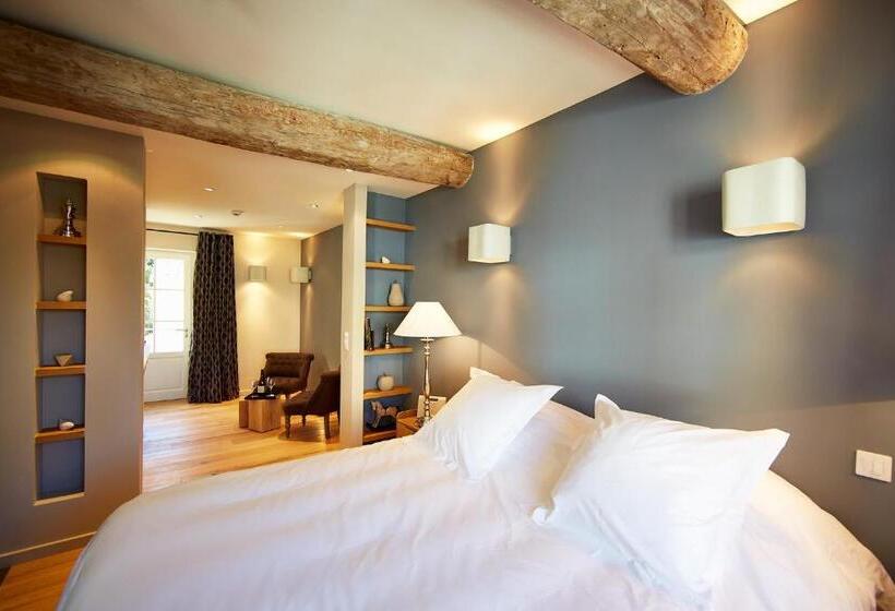 Полулюкс, Les Chambres De L Oustalet, Chambres D Hôtes Et Restaurant étoilé
