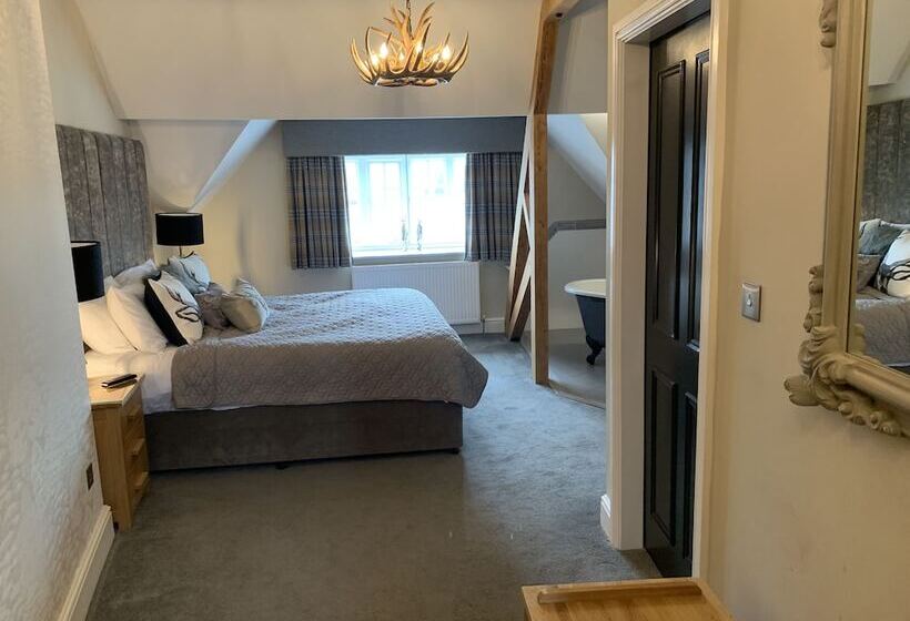 Номер Стандарт, The Wheatsheaf Hotel, Sandbach