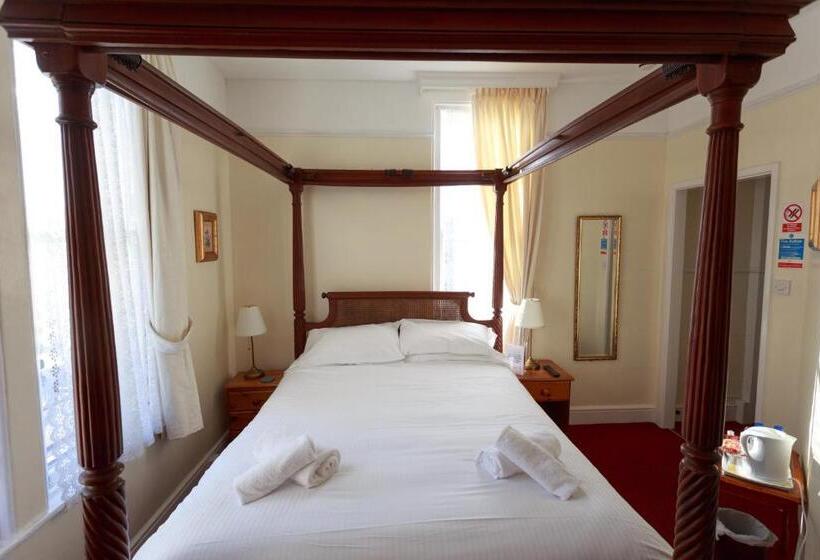 اتاق استاندارد با تخت بزرگ, Bridge Guest House