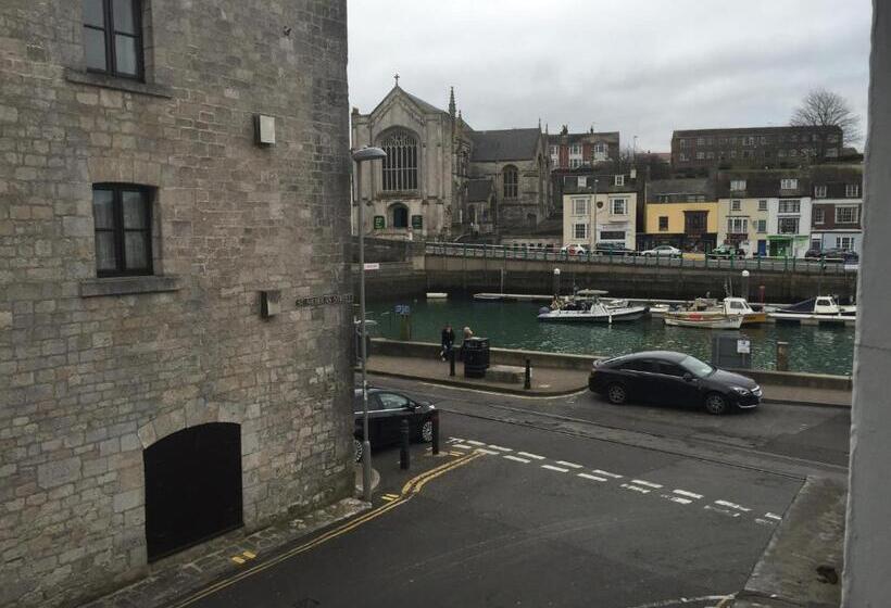 Номер Стандарт Совместная Ванная, Sailors Return Weymouth