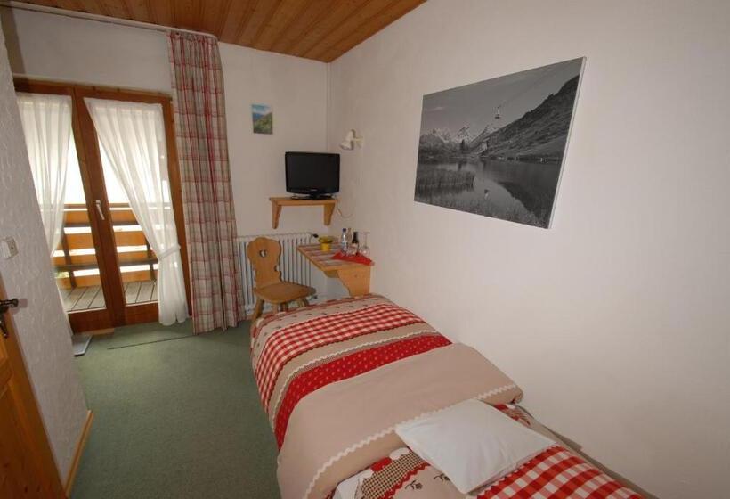 اتاق استاندارد یک نفره, Landhaus Bergleben