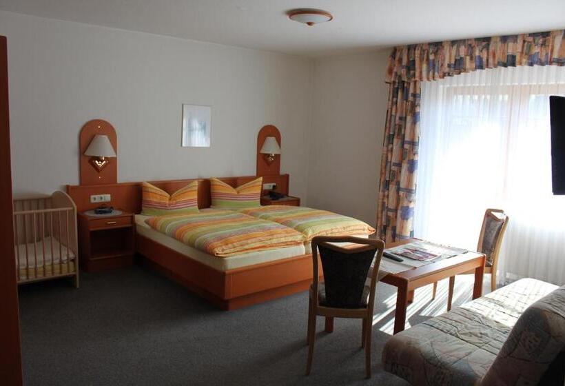 Апартаменты 1 Спальня, Landgasthof Hotel Sauer