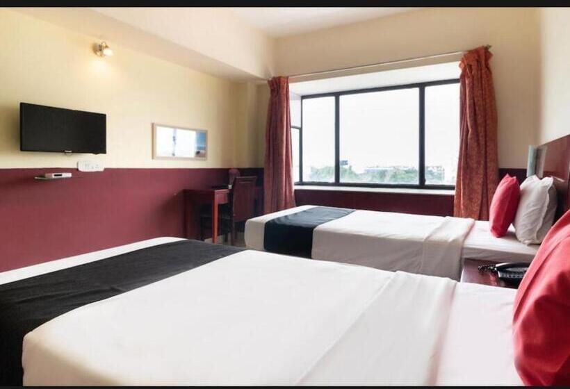 Quarto Deluxe, Vassi Palaze
