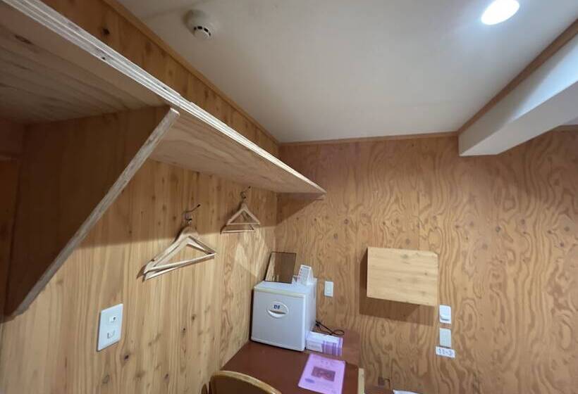 Номер Стандарт Трехместный, Guesthouse Otaru Wanokaze