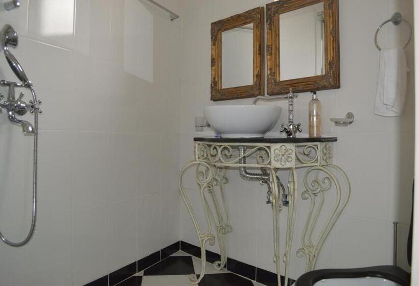 Семейный Номер, Villa St. Michael