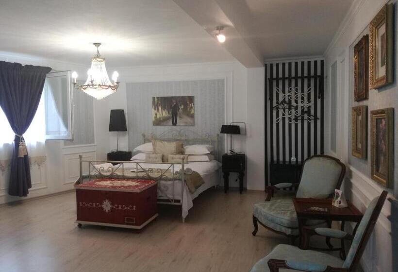 Семейный Номер, Villa St. Michael
