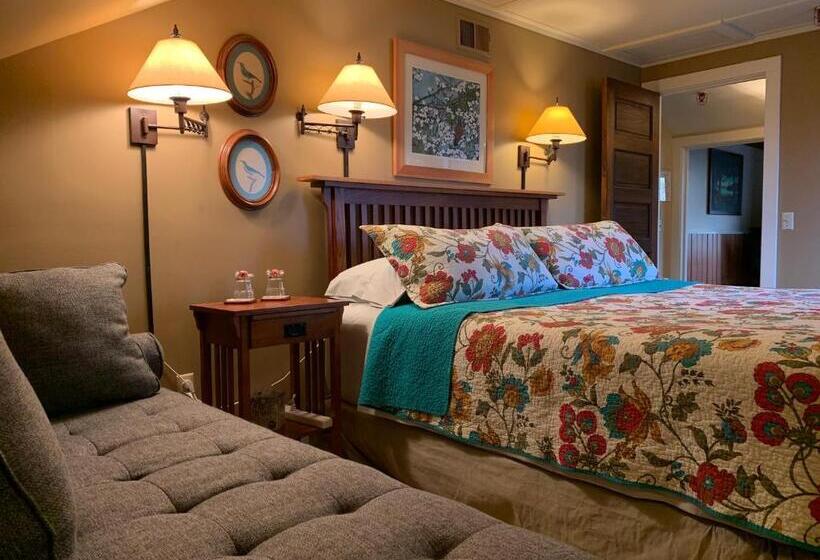Люкс Кровать Кинг, Kangaroo House Bed & Breakfast