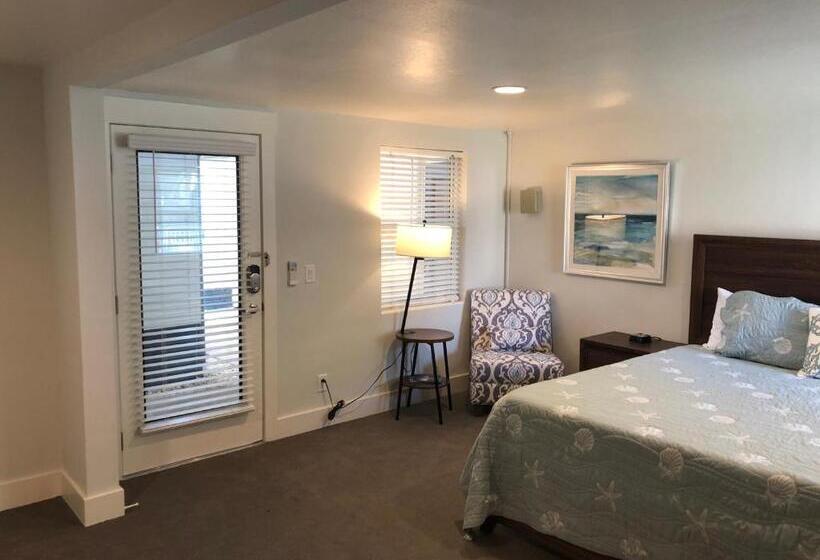 חדר סטנדרט, The Surf Beach Motel