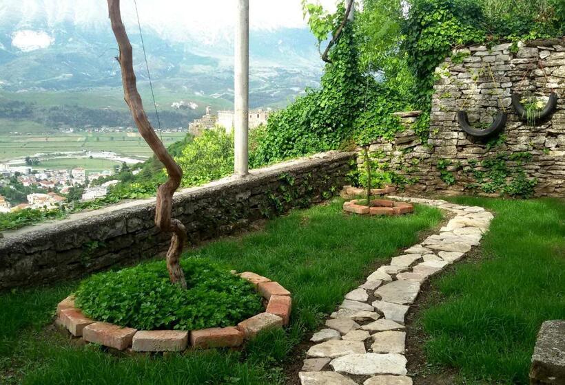 Standard room with outdoor bath, Stone Rooms 1850