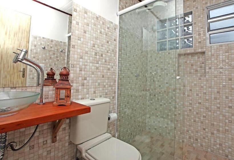 اتاق استاندارد سه نفره, Recanto Vicks Flats