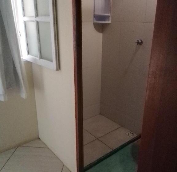 패밀리 방갈로, Hospedagem Pousada Fantasia Paraty