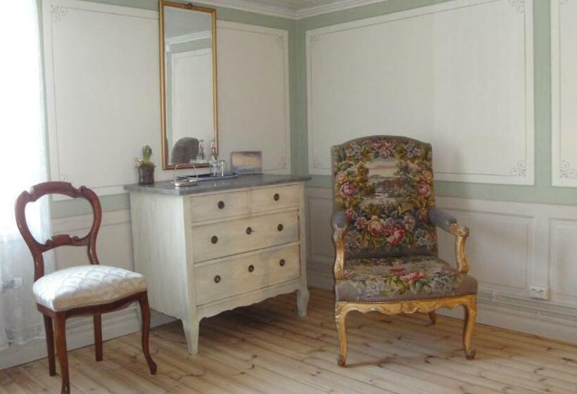 Семейный Номер, Thorstorps Gård B&b