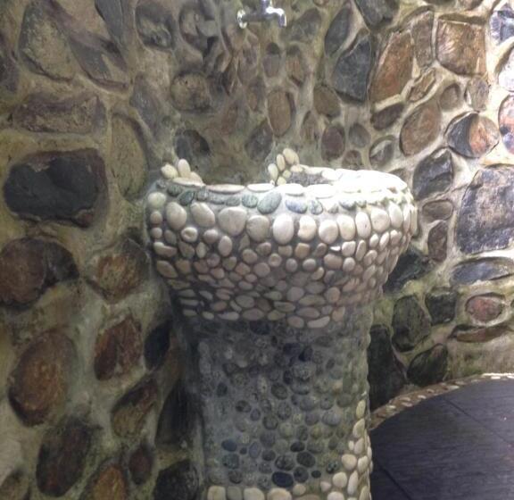 سوییت خانوادگی, Kupu Kupu Garden Guest House & Cafe