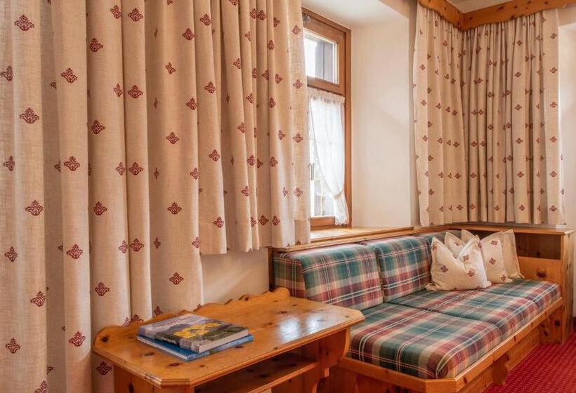 اتاق سوپریور, Gasthof Löwen