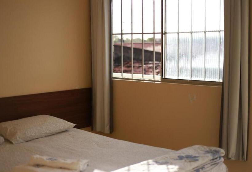 Quarto Estandar, Pousada Mecejana