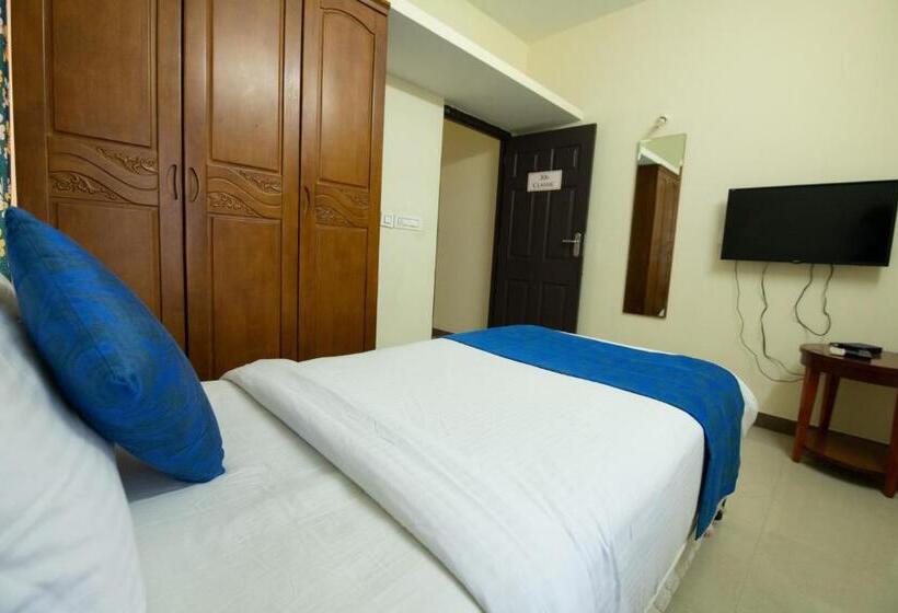 Апартаменты 3 Спальни, High Point Serviced Apartment
