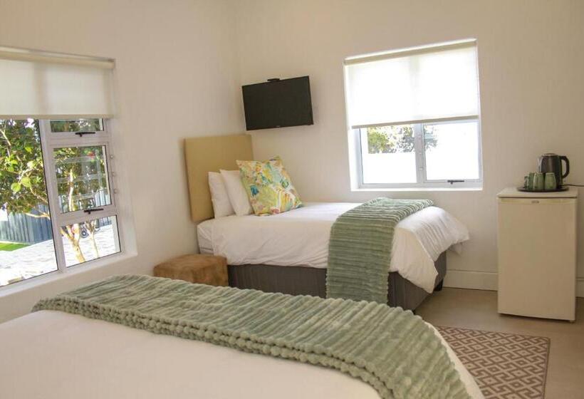 اتاق راحتی سه تخته, Hermanus Champagne Accommodation