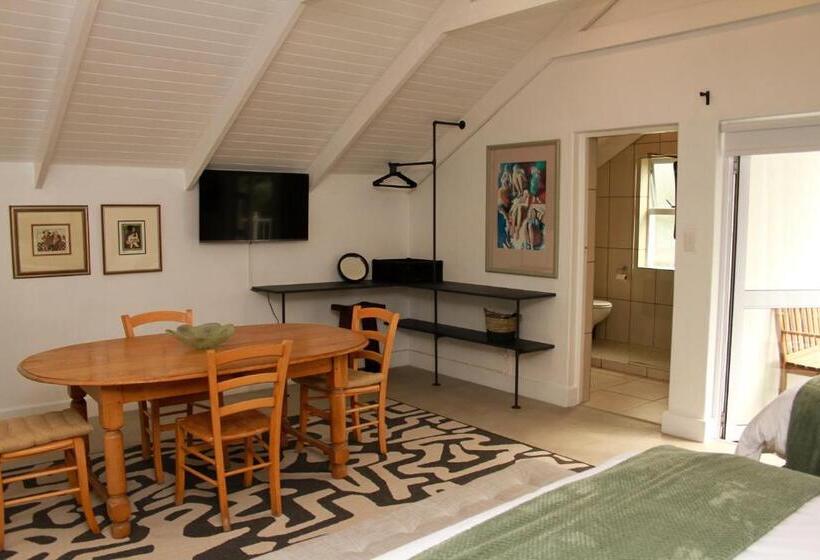 اتاق خانوادگی, Hermanus Champagne Accommodation
