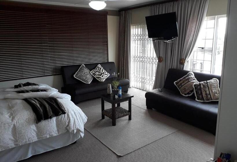 سوئیت با تخت بزرگ, Bella Vista Guest House