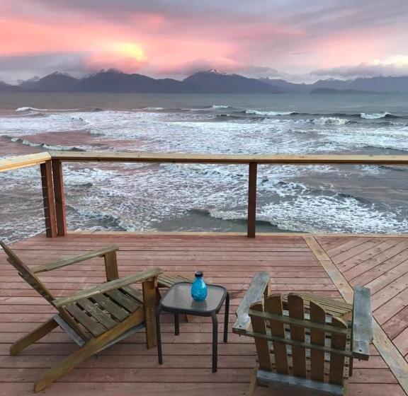 استودیوی استاندارد با چشم‌انداز دریا, Homer Inn & Spa
