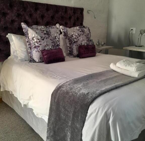 Номер Стандарт, Longtom Farm Guesthouse