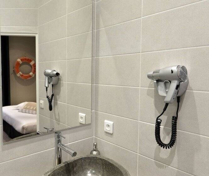 Номер Стандарт, France Hôtel