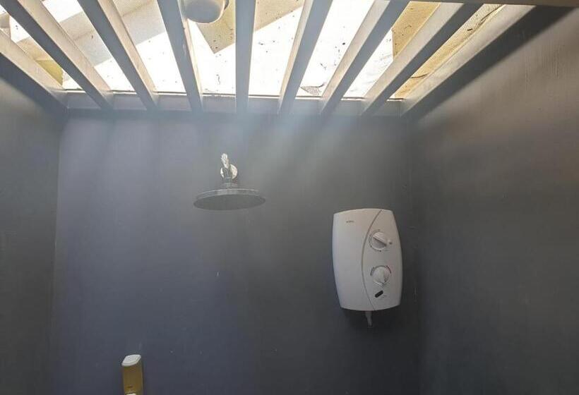 Кровать в Общей Комнате, Nipah Villas