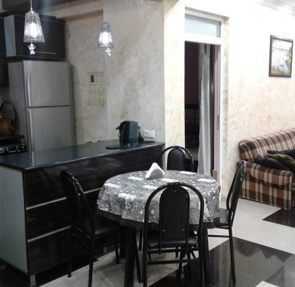 اتاق استاندارد چهار تخته, Gonio Apsaros House