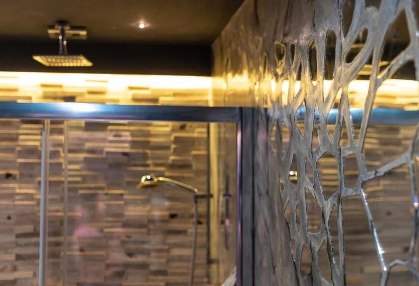سوییت لوکس, Ocean Suites