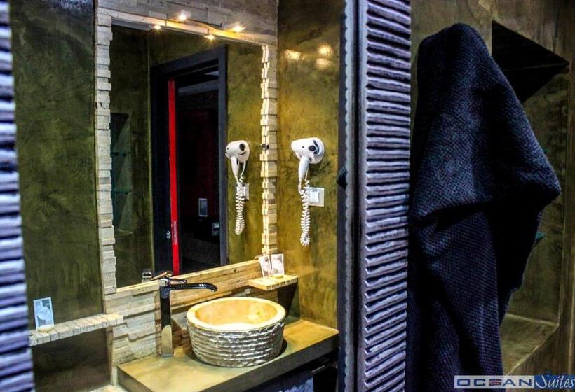 سوییت جونیور با بالکن, Ocean Suites