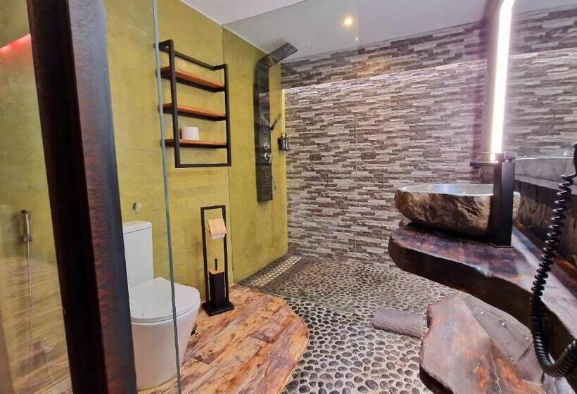 اتاق لوکس با بالکن, Ocean Suites