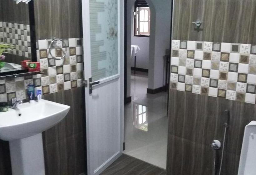 اتاق استاندارد با تخت بزرگ, Travel Bird Villa   Foreign Bookings Only