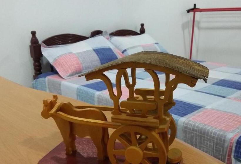اتاق استاندارد با تخت بزرگ, Travel Bird Villa   Foreign Bookings Only