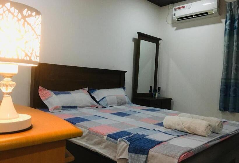 اتاق استاندارد با تخت بزرگ, Travel Bird Villa   Foreign Bookings Only
