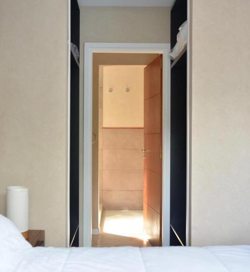 带2个卧室的公寓, Suite House Carilo