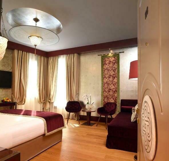 Suite, Santa Croce Boutique