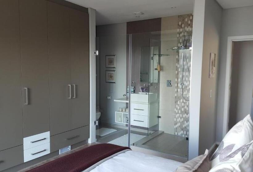 اتاق لوکس, Yadah Guest House
