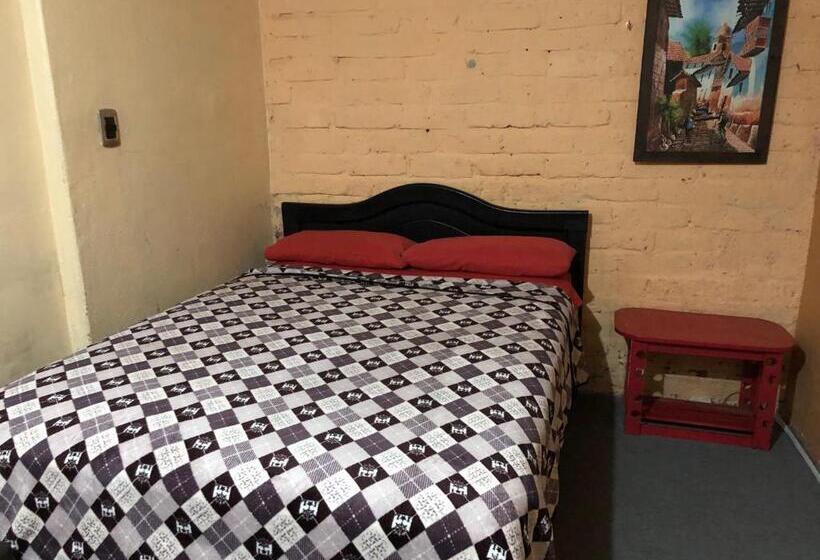 חדר סטנדרט חדר אמבטיה משותף, Hostal Pachamama Lodge