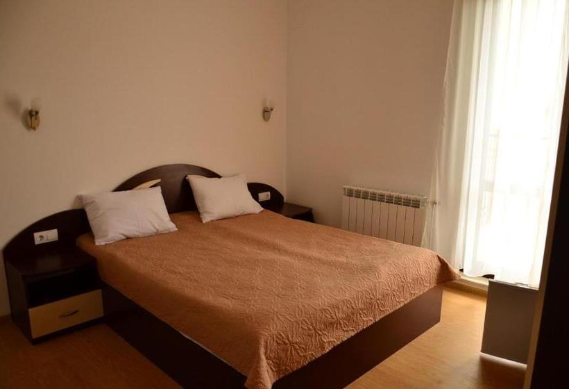 Номер Стандарт с Террасой, Guest House Nocturno