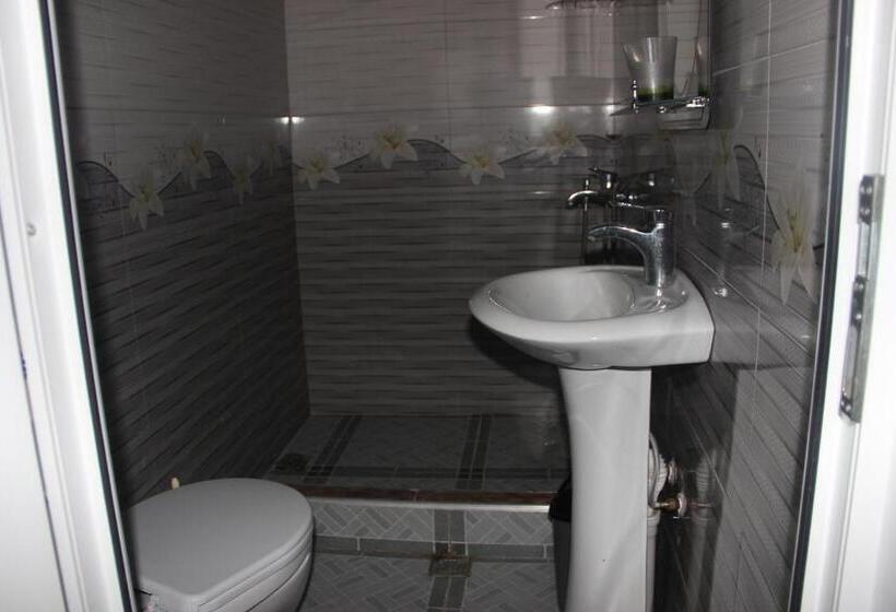 اتاق استاندارد با چشم‌انداز دریا, Badu Guest House