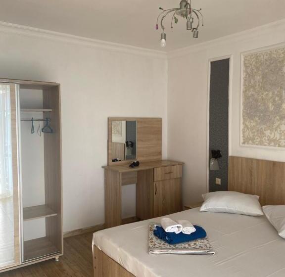 اتاق استاندارد با چشم‌انداز دریا, Badu Guest House