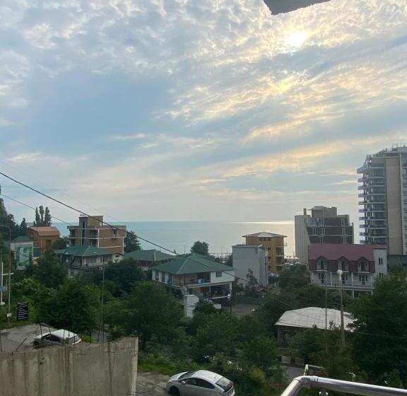 اتاق استاندارد سه نفره, Badu Guest House