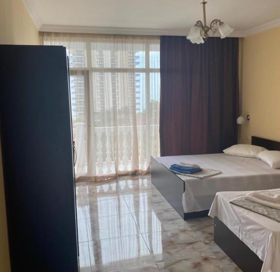 اتاق استاندارد سه نفره, Badu Guest House
