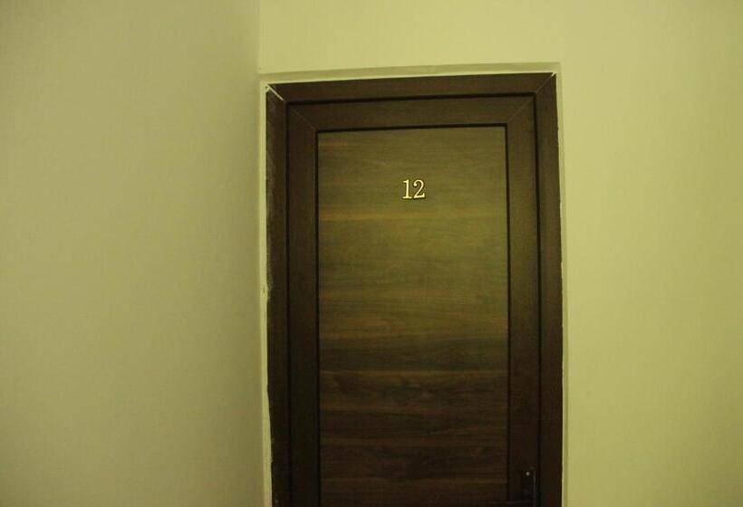 Triple Room Sea View, Badu Guest House
