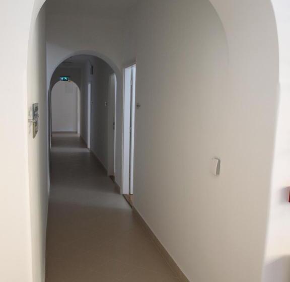 اتاق استاندارد, Ciszterci Szállás Pécs