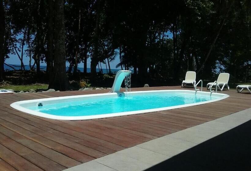 اتاق لوکس, Cahuita Inn