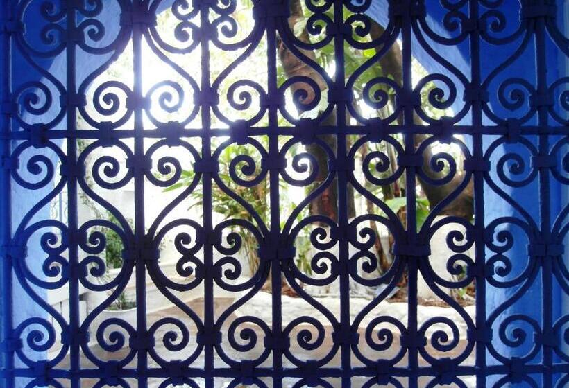 اتاق استاندارد, Patio De La Luna