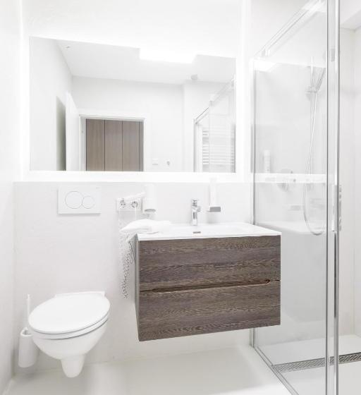 Apartamento 1 Dormitório com Sacada, Sport Chalet Maria Alm
